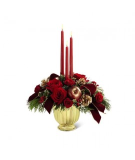 The FTD Holiday Traditions Centerpiece